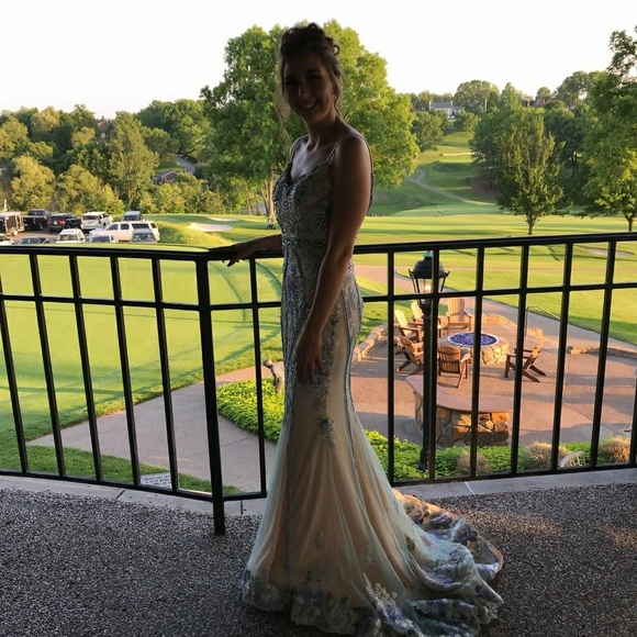 Jovani formal gown - Picture 4 of 7